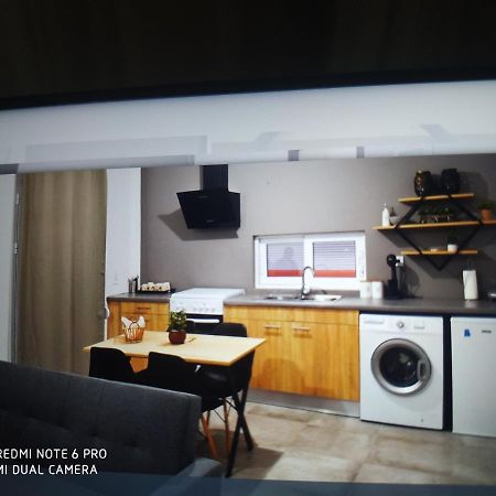 Minimal Apartment Kalamata Exterior photo